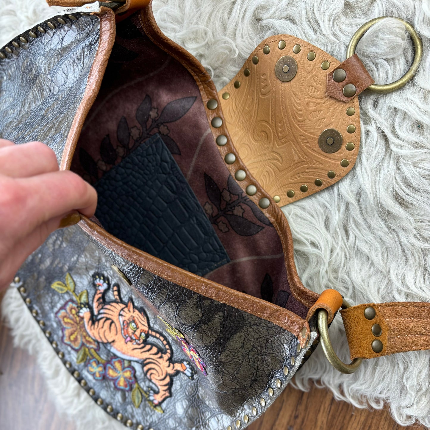 Olive Bark with Tiger Shoulder Bag