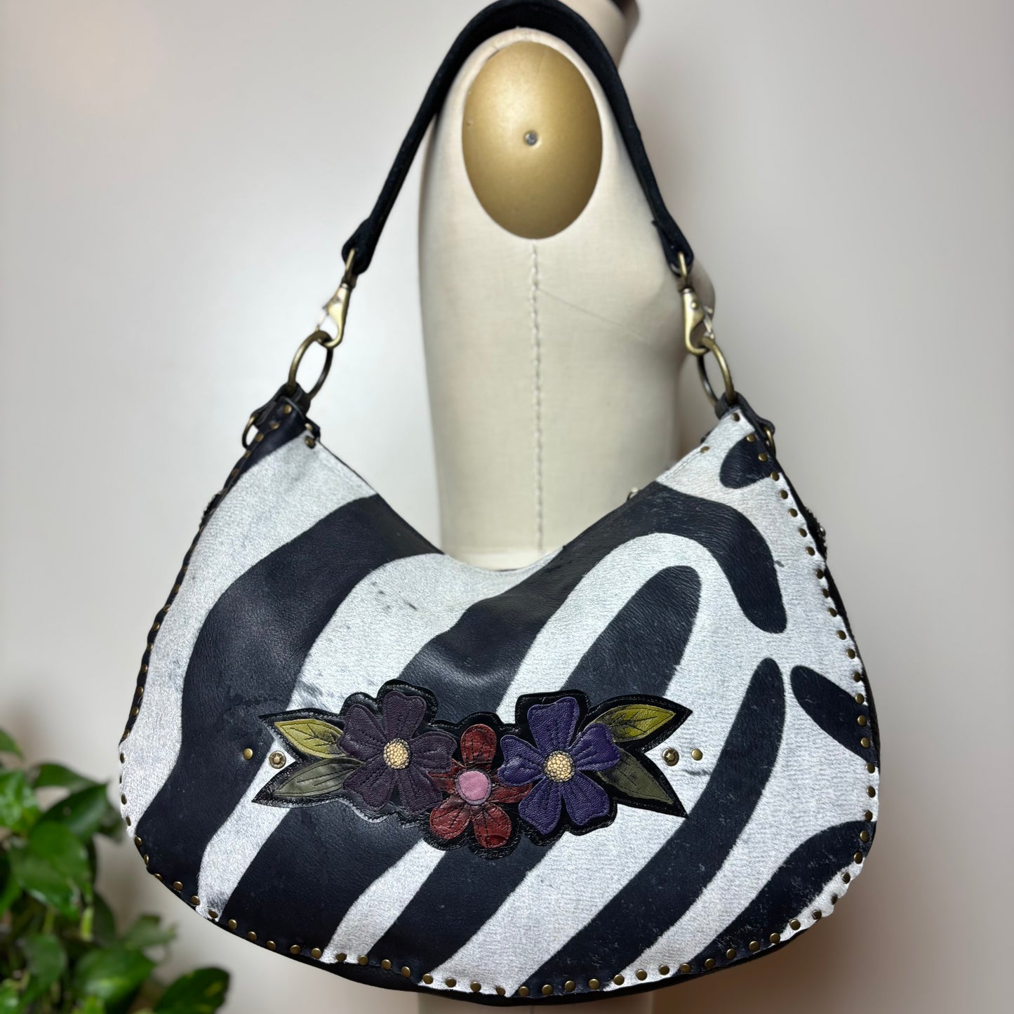 Zebra Bloom Ziptop Hobo