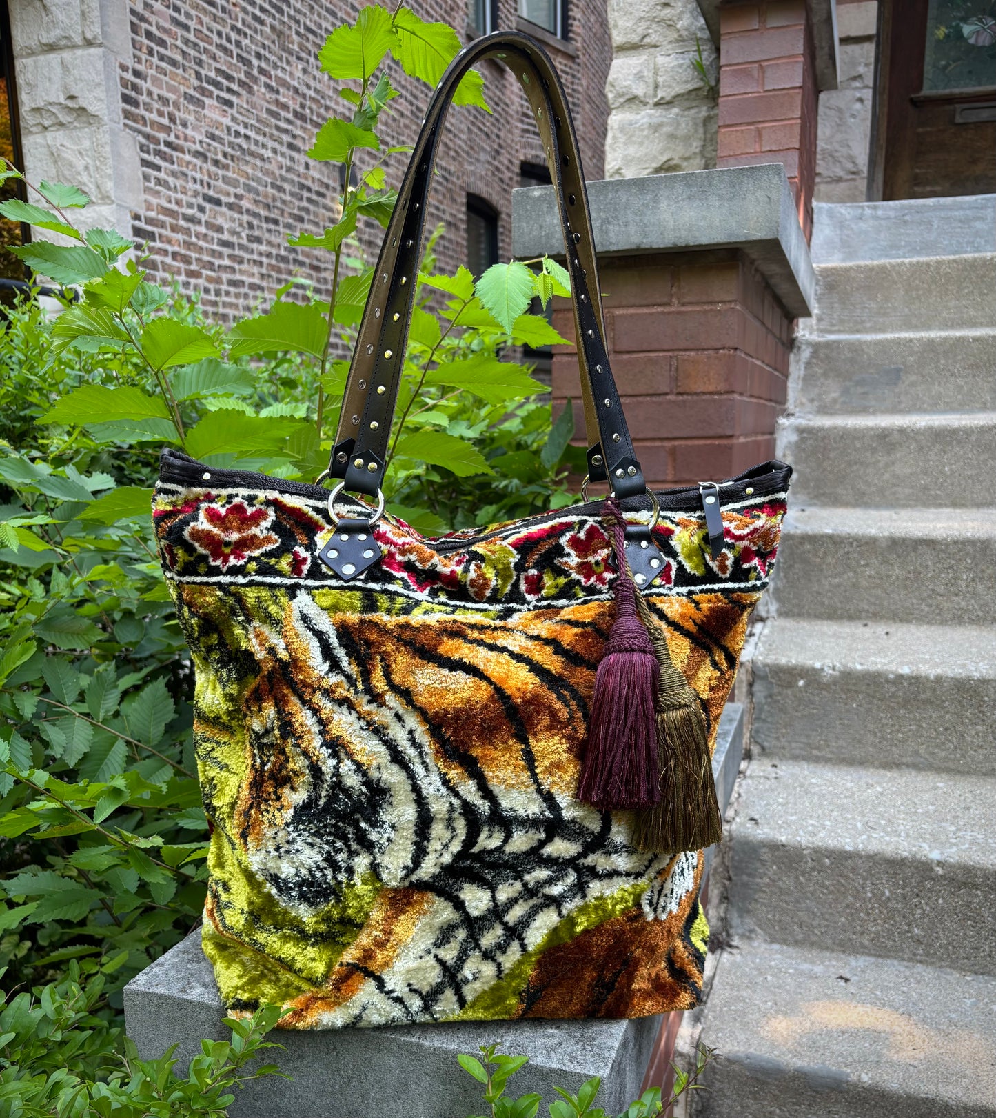 Tiger Velvet Ziptop Bag