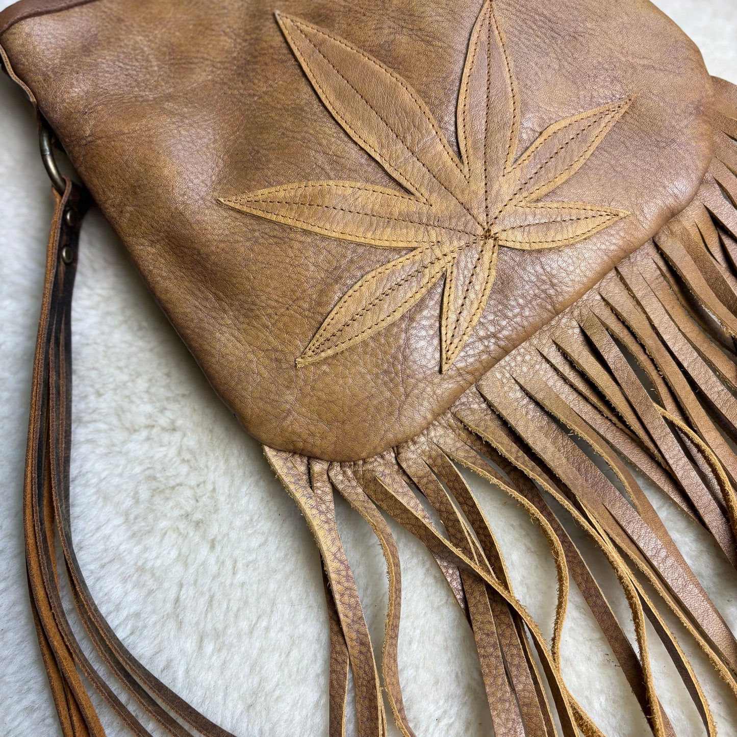 Reclaimed Leather Pot Leaf Bag