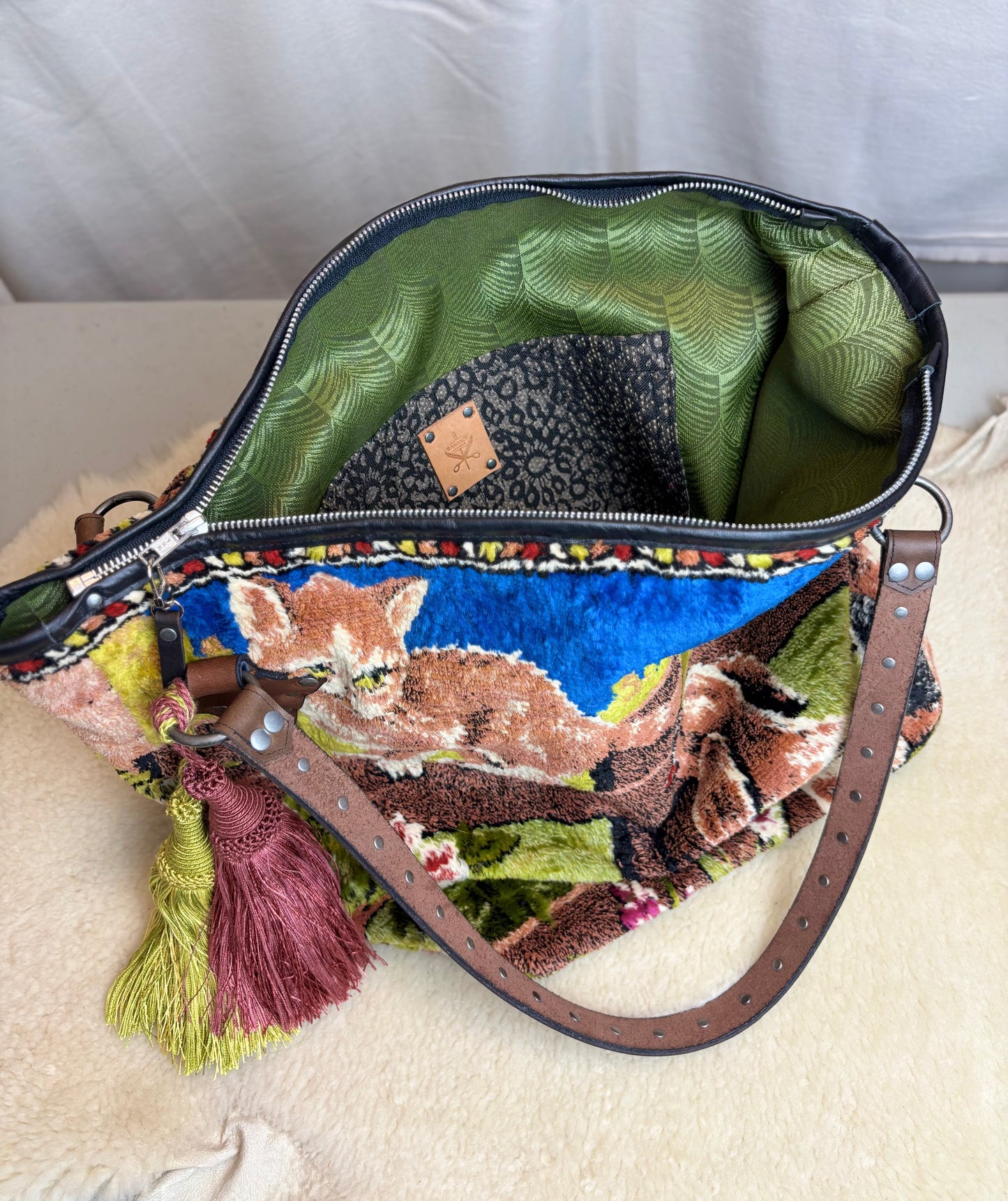 Kitten And Puppy Velvet Ziptop Bag