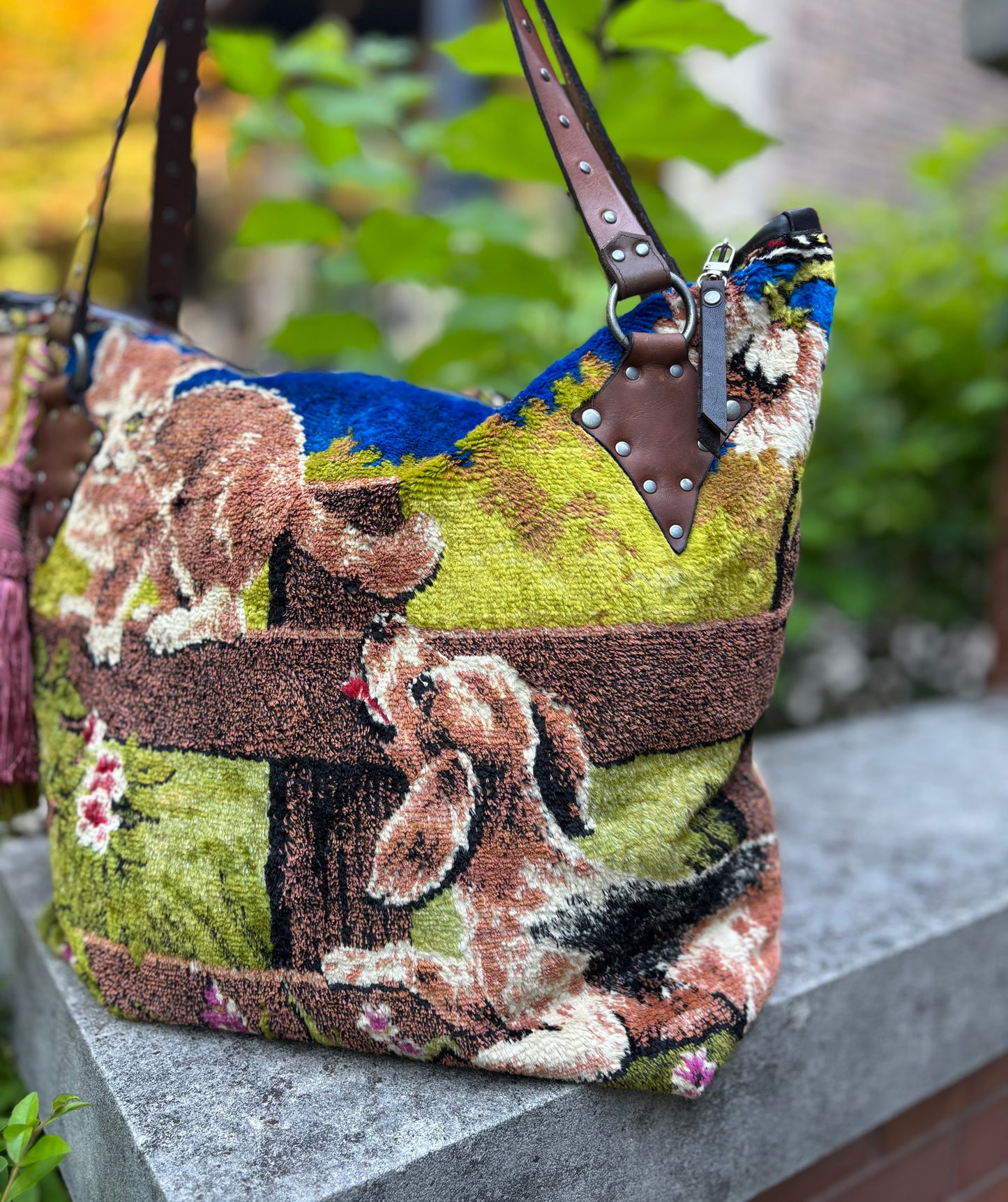Kitten And Puppy Velvet Ziptop Bag