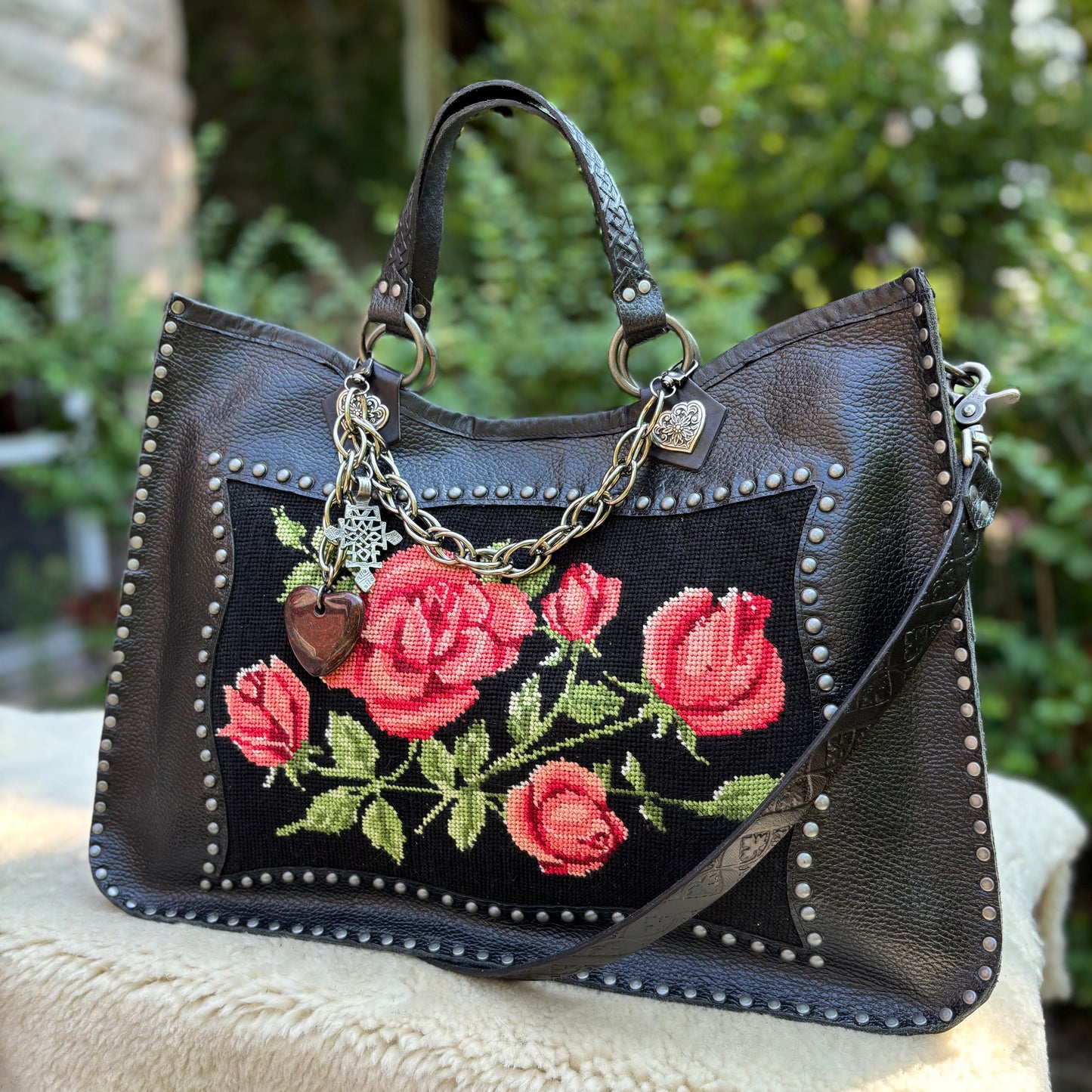 Needlepoint Rose Heirloom Bag in Black