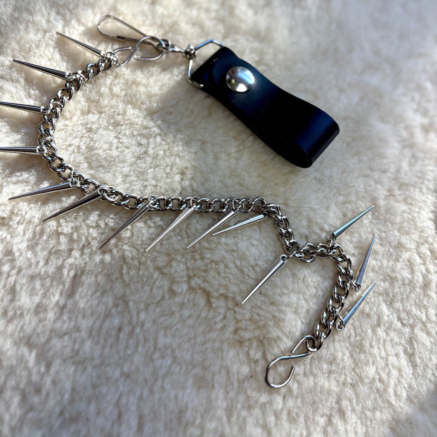 Spiked Wallet Chain