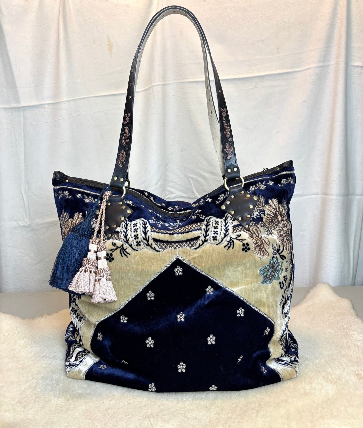 Navy Floral Velvet Prayer Mat Ziptop Bag
