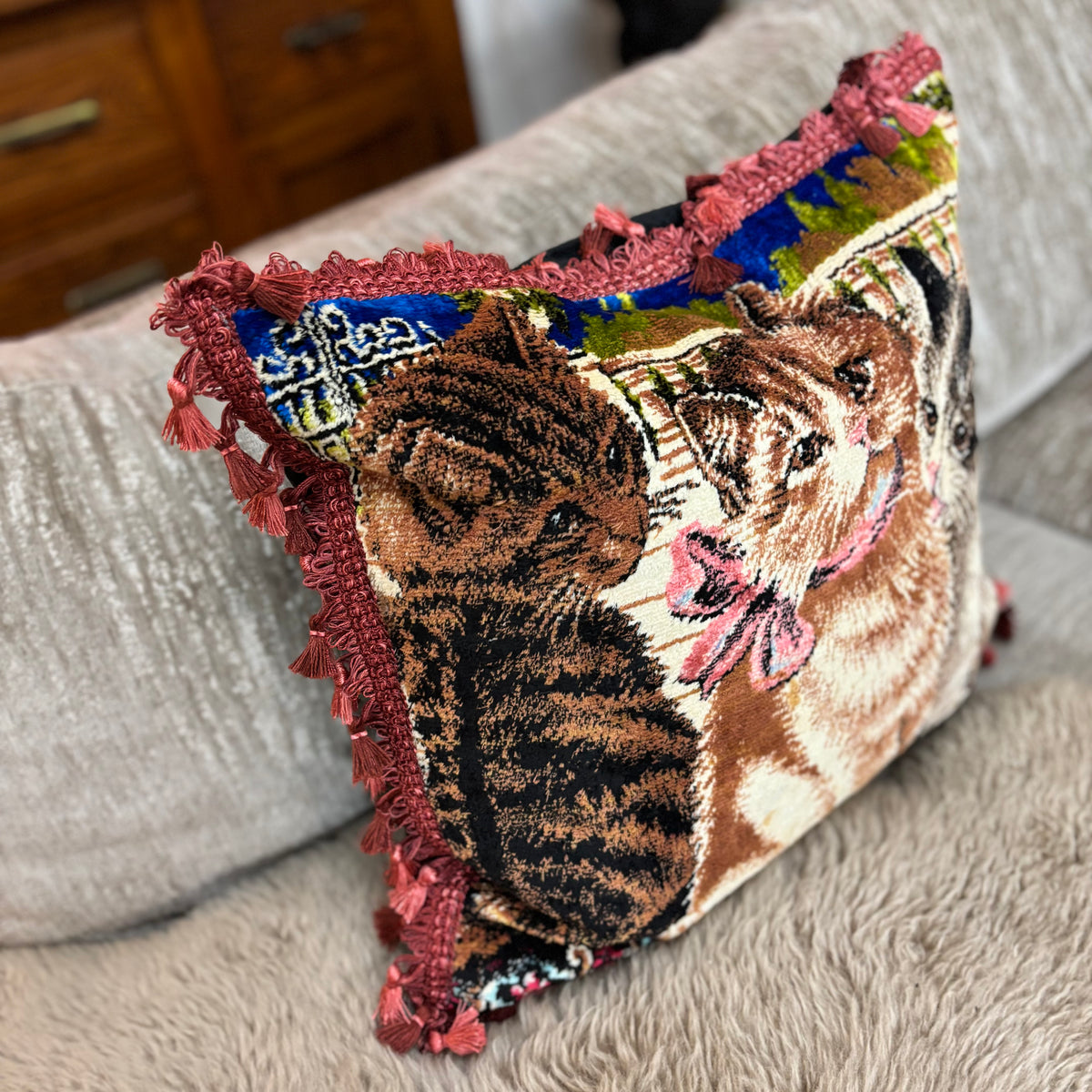 Sweet Kitties Vintage Velvet Pillow