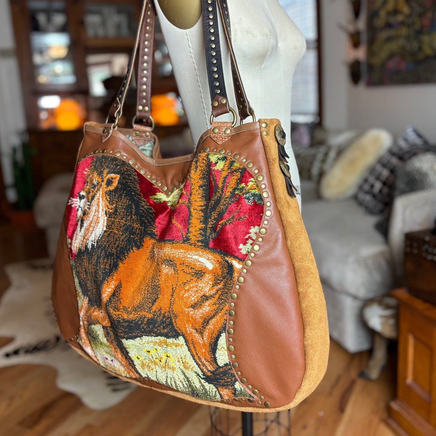 Jungle King Velvet Tapestry Bag