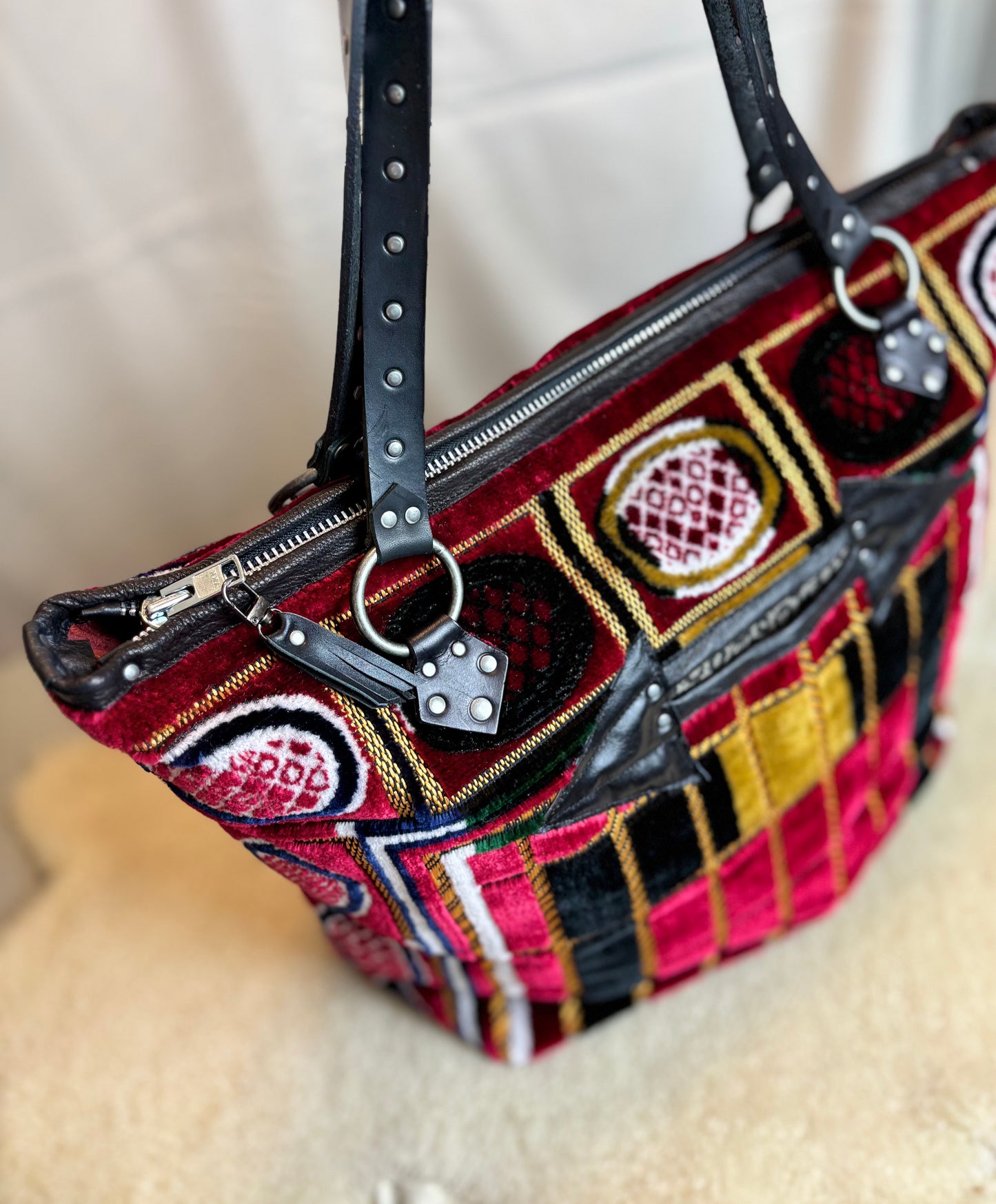 Plush Red Prayer Mat Ziptop Bag