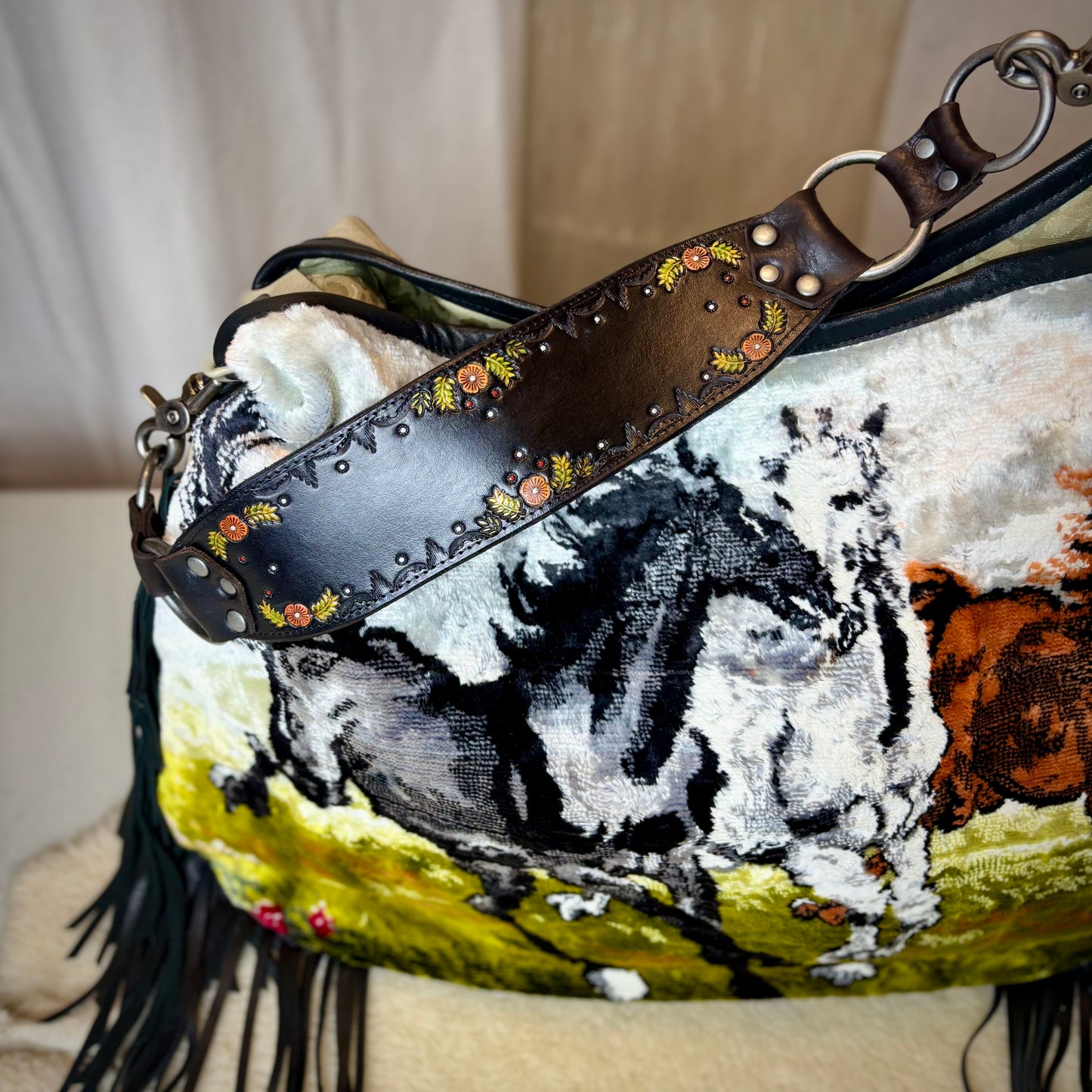3 Horses Velvet Tapestry Bag