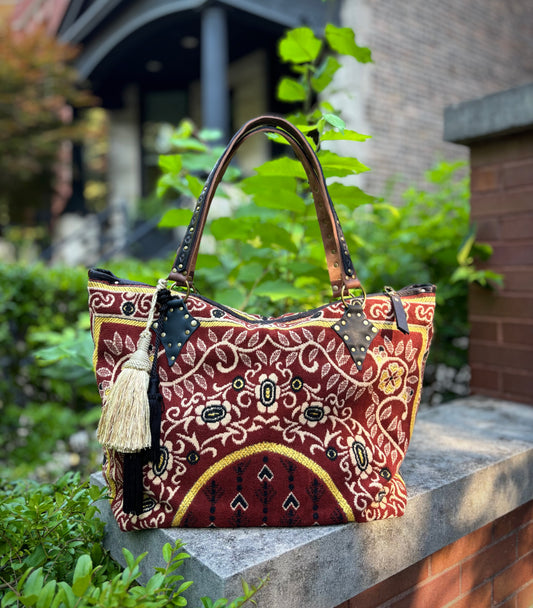 Oxblood Prayer Mat Ziptop Bag