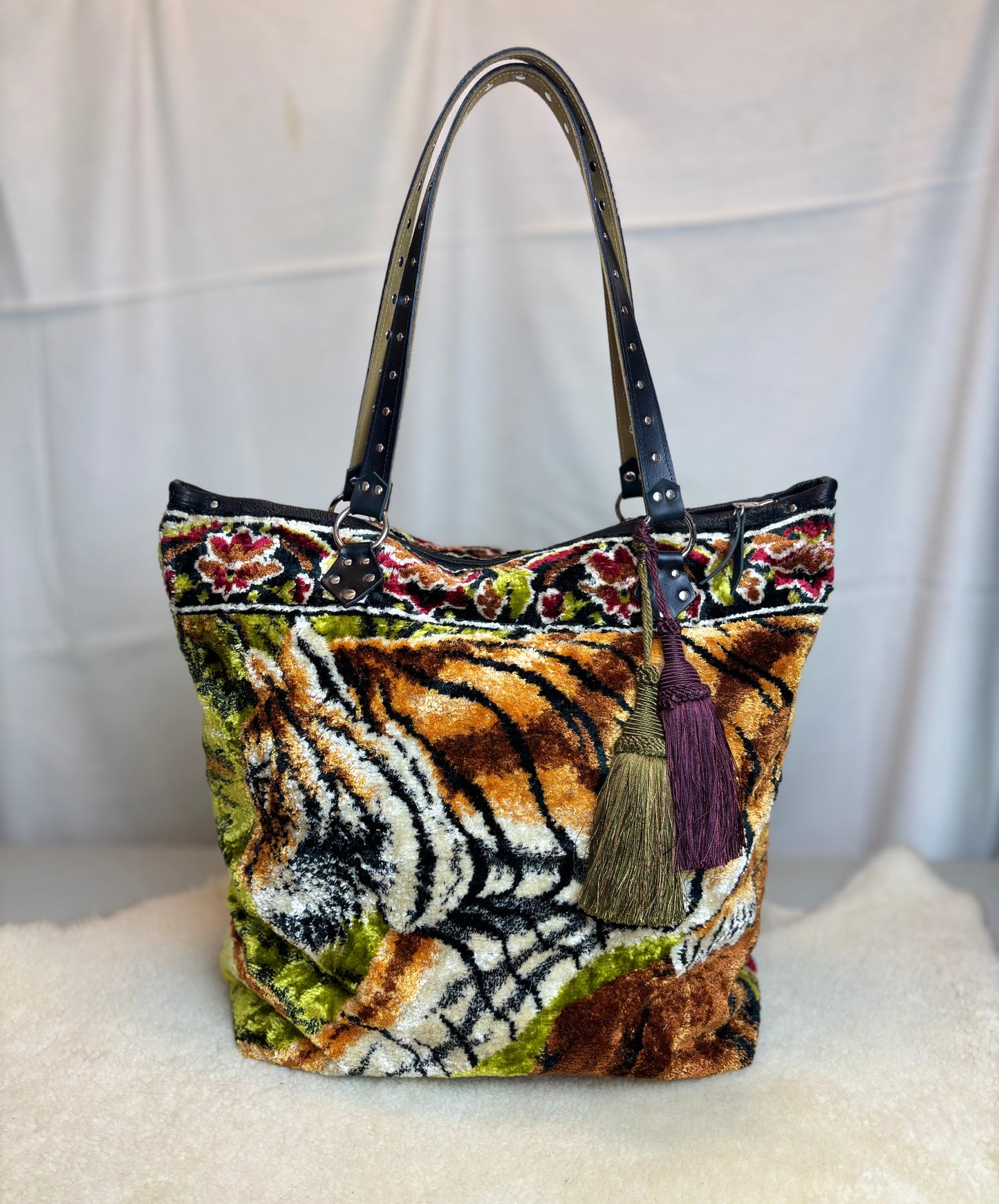 Tiger Velvet Ziptop Bag