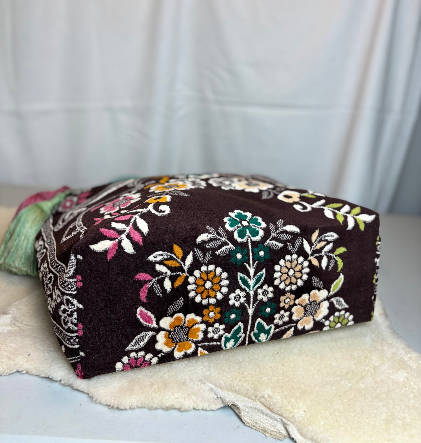 Brown Floral Prayer Mat Ziptop Bag