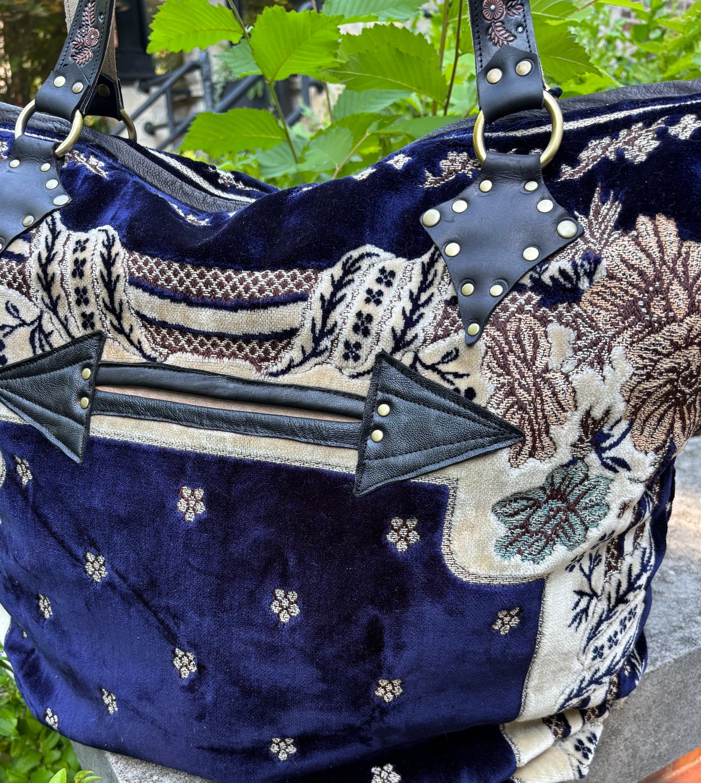 Navy Floral Velvet Prayer Mat Ziptop Bag