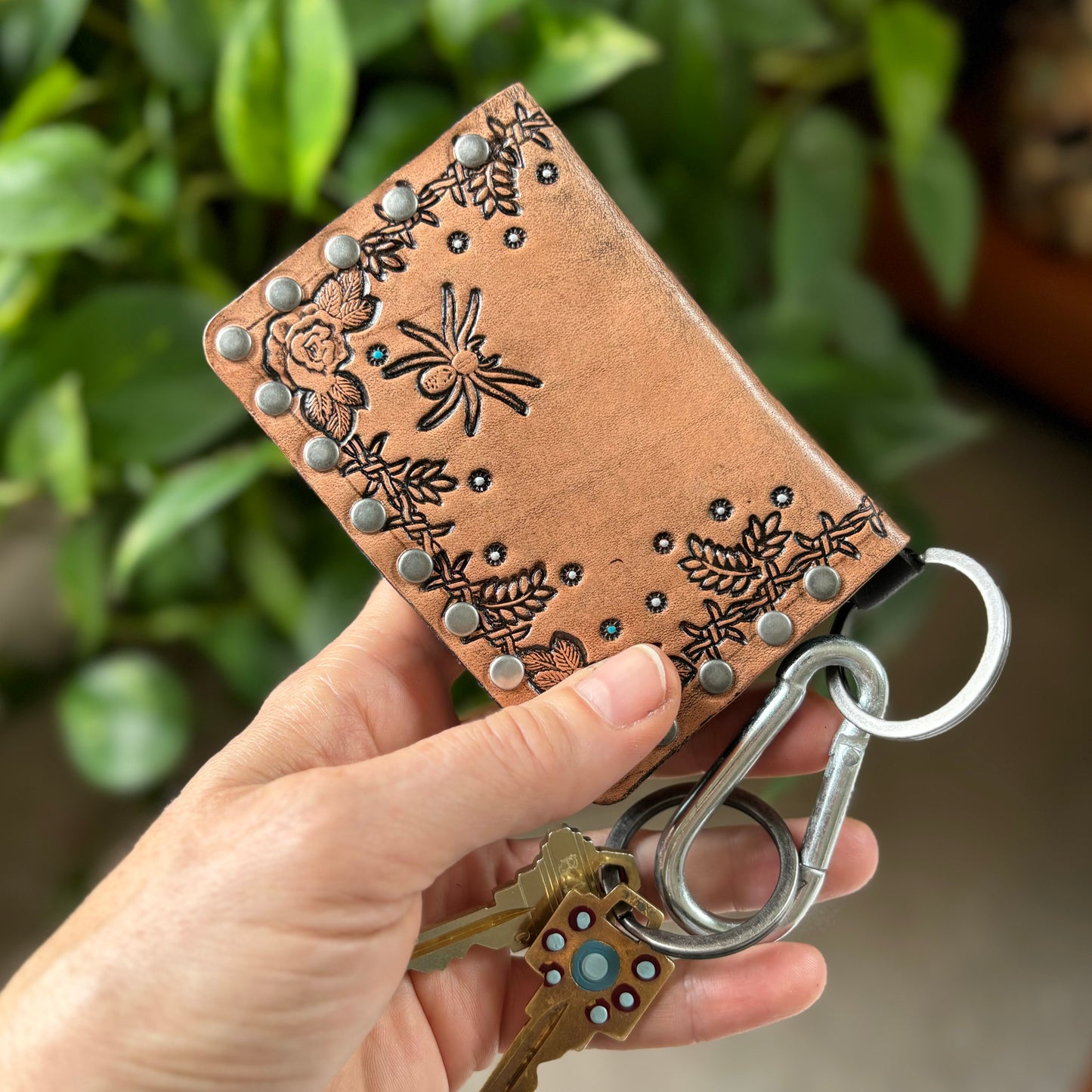 Tan Floral Spider Single Fold Wallet