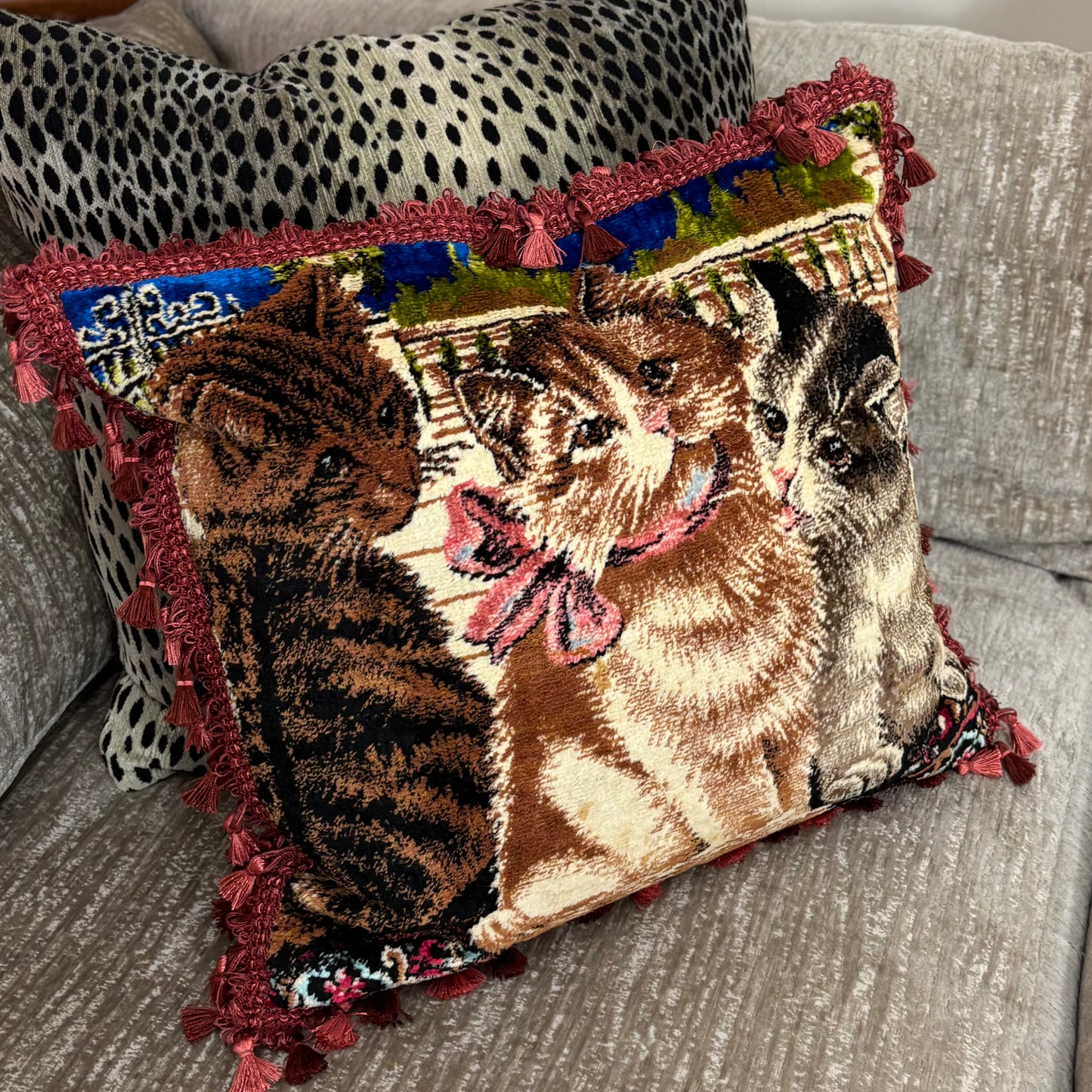 Sweet Kitties Vintage Velvet Pillow