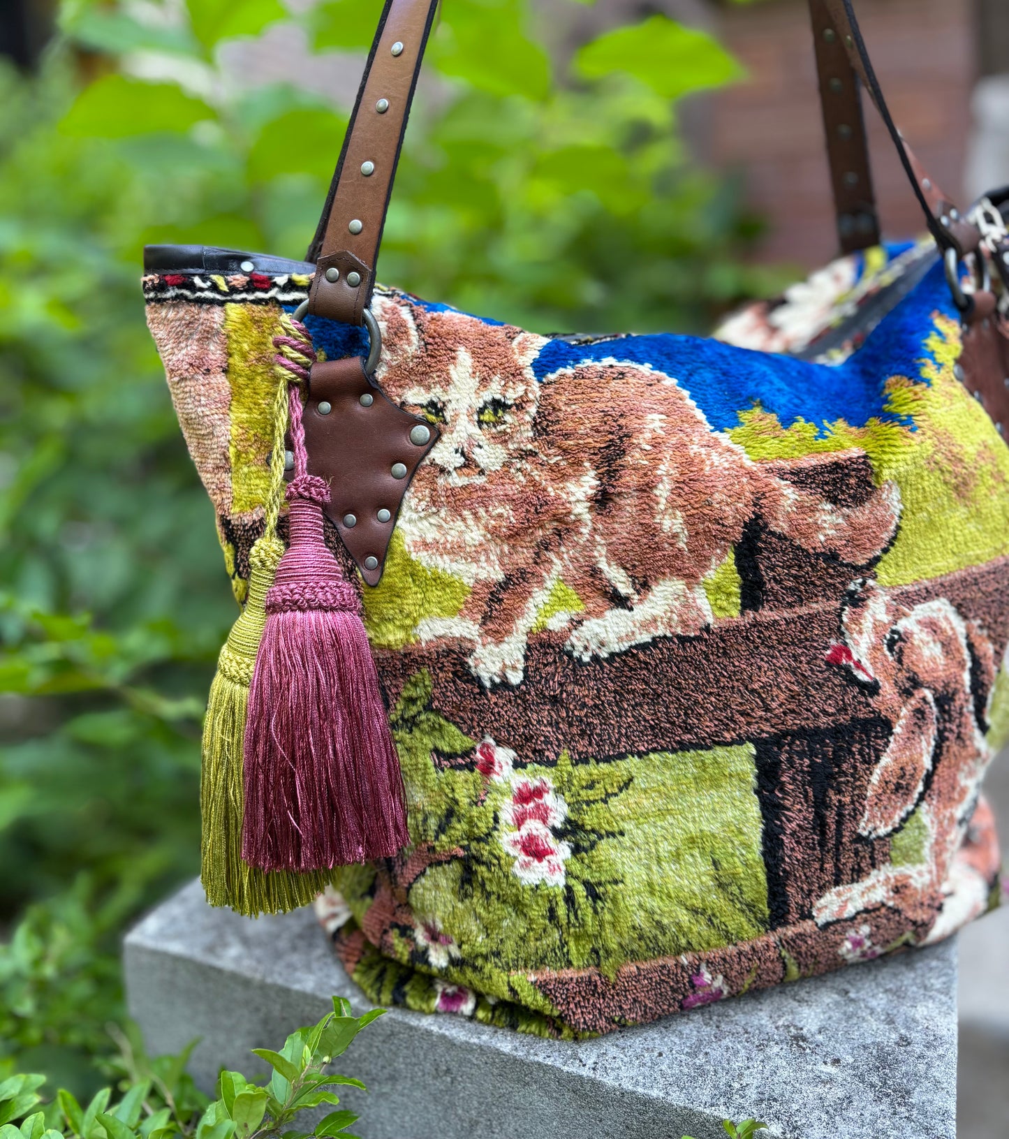 Kitten And Puppy Velvet Ziptop Bag