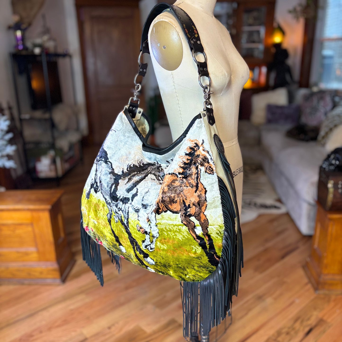 3 Horses Velvet Tapestry Bag