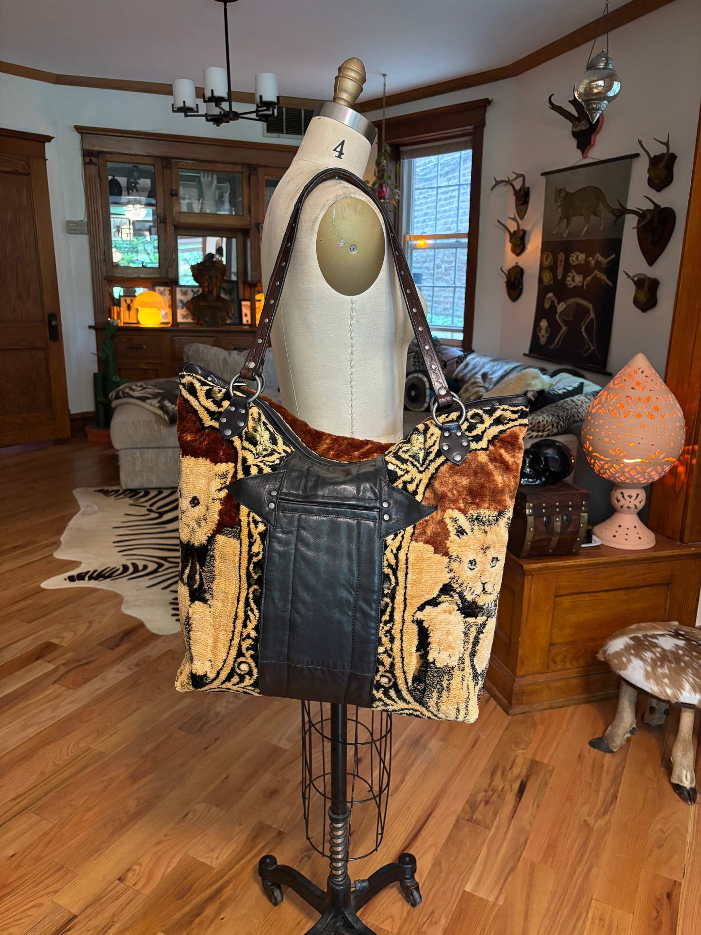 Vintage Velvet Kitty Bag