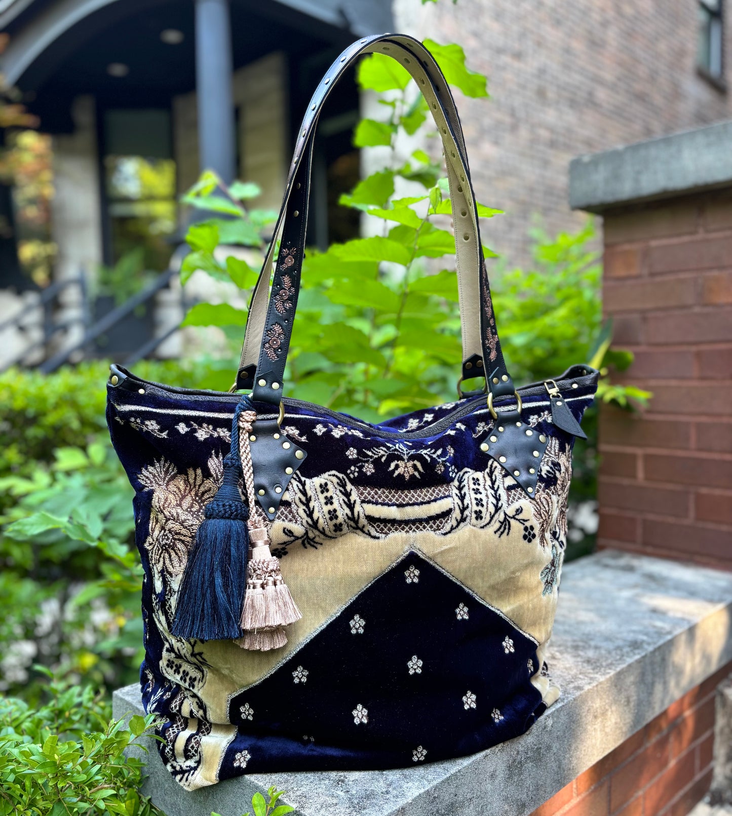 Navy Floral Velvet Prayer Mat Ziptop Bag