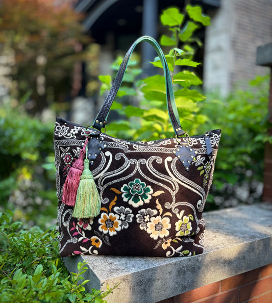 Brown Floral Prayer Mat Ziptop Bag