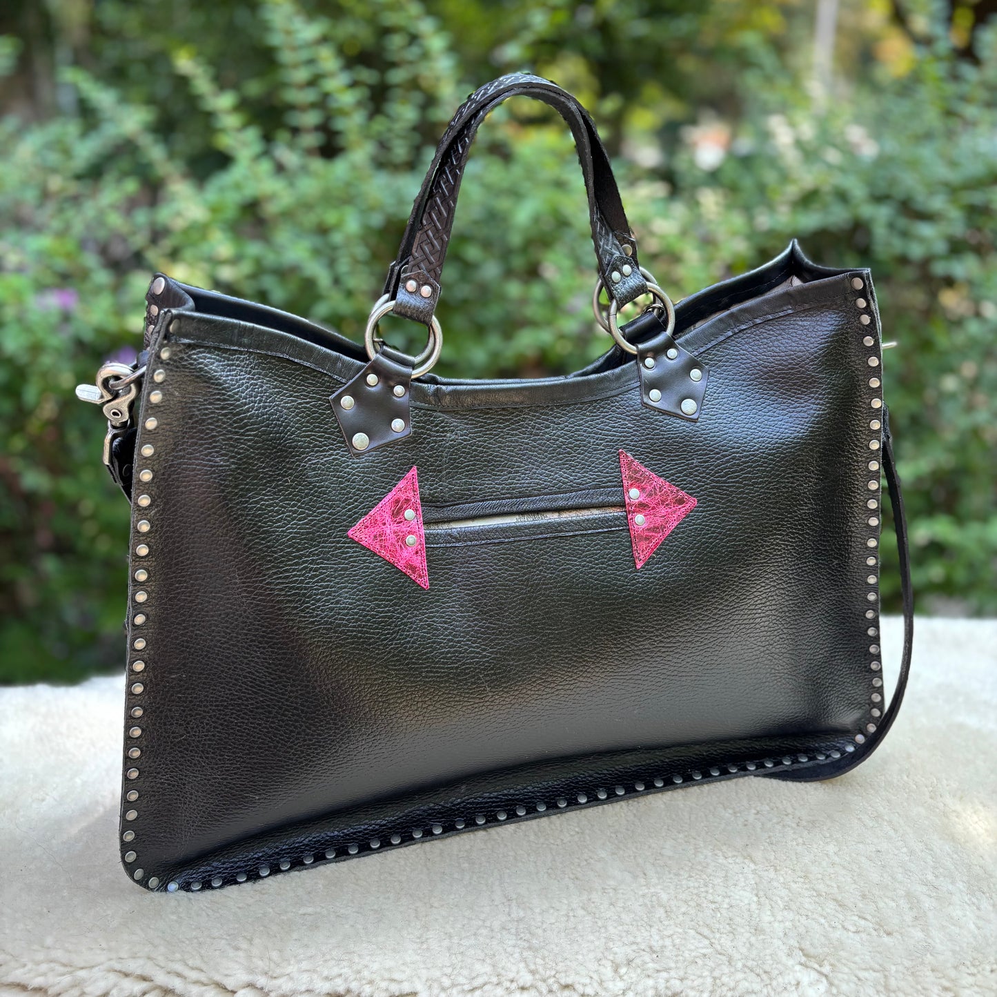 Needlepoint Rose Heirloom Bag in Black