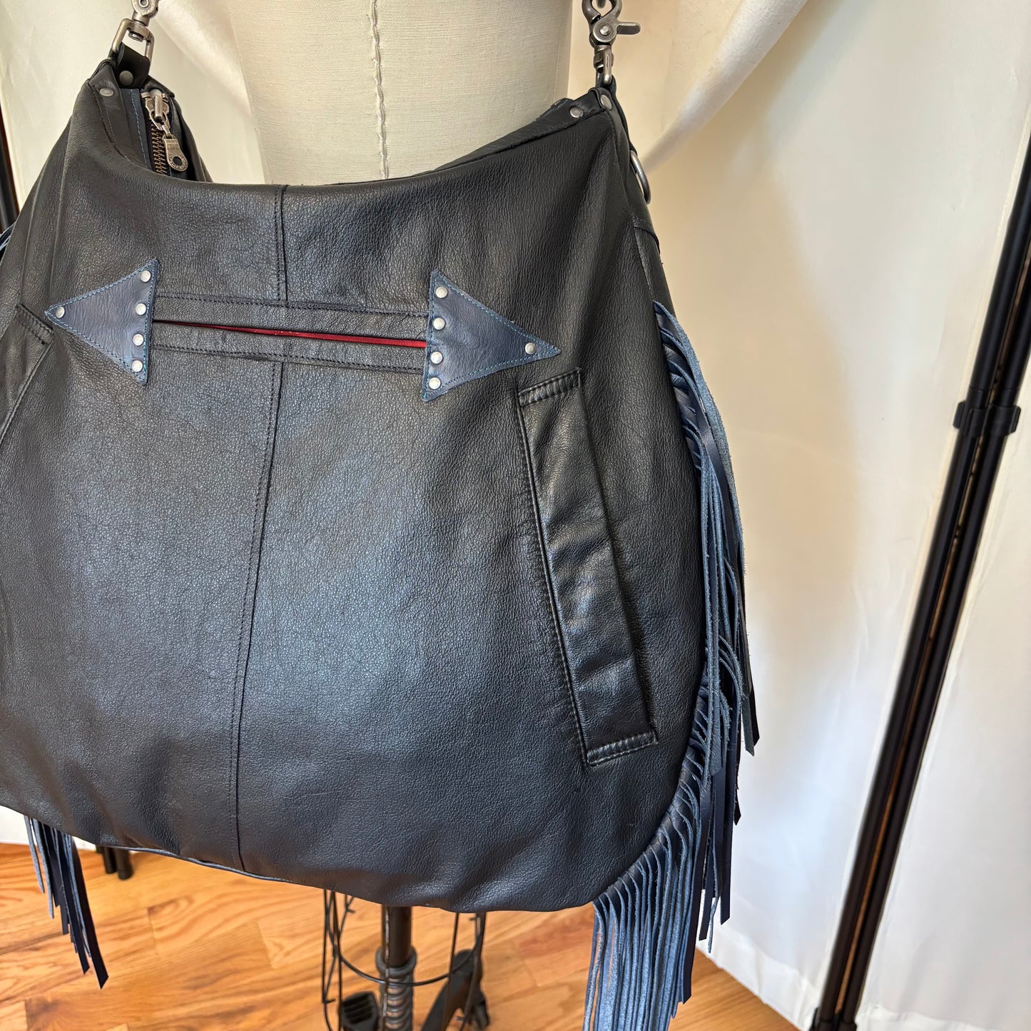 Velvet Tapestry Fringed Bird Bag