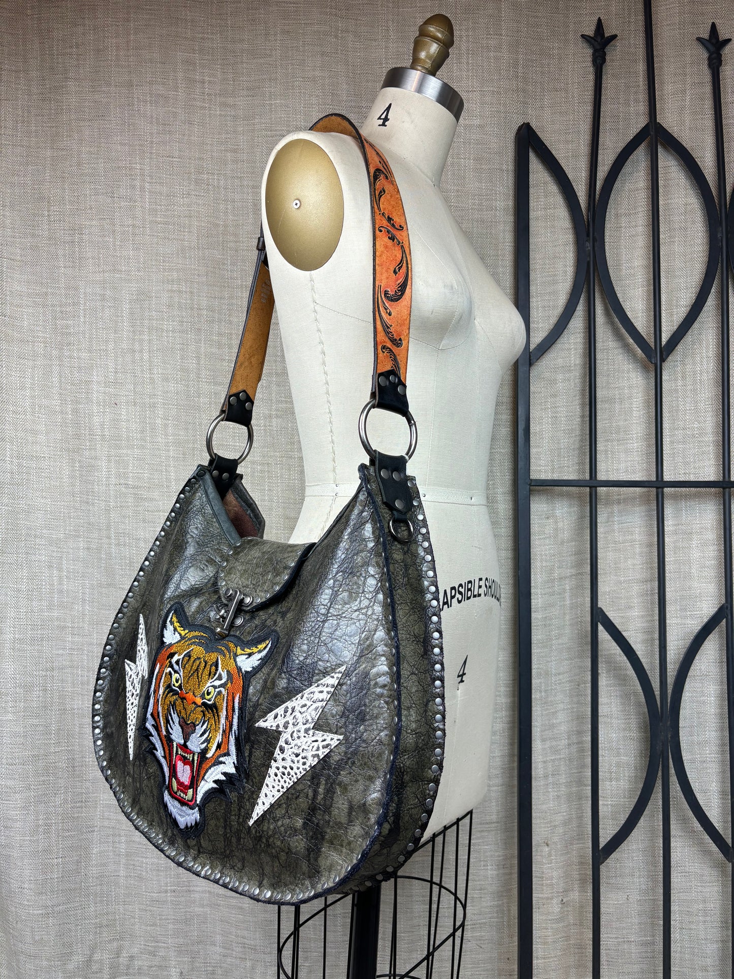 Olive Tree Bark Tiger Head Oversized Bag