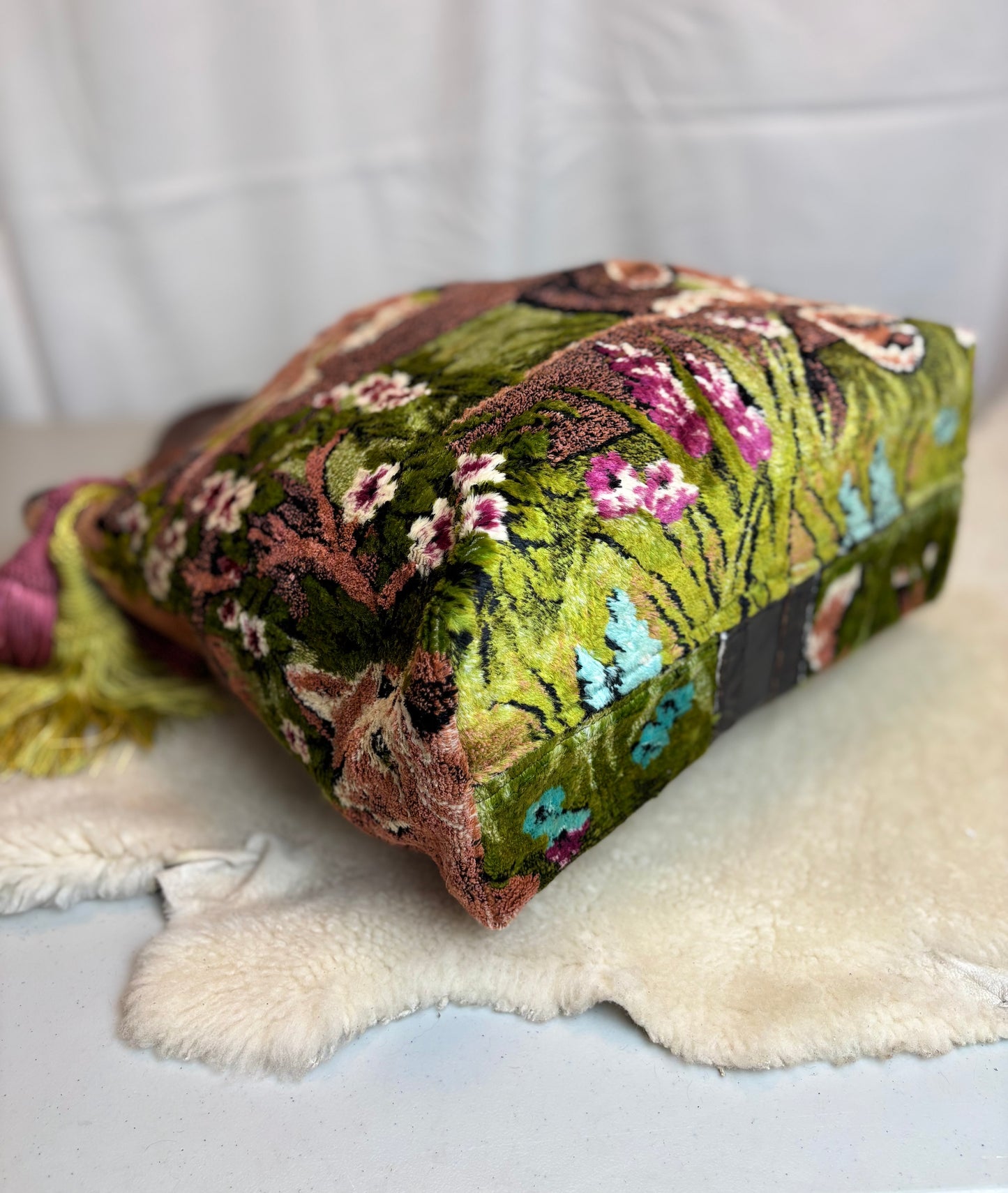 Kitten And Puppy Velvet Ziptop Bag