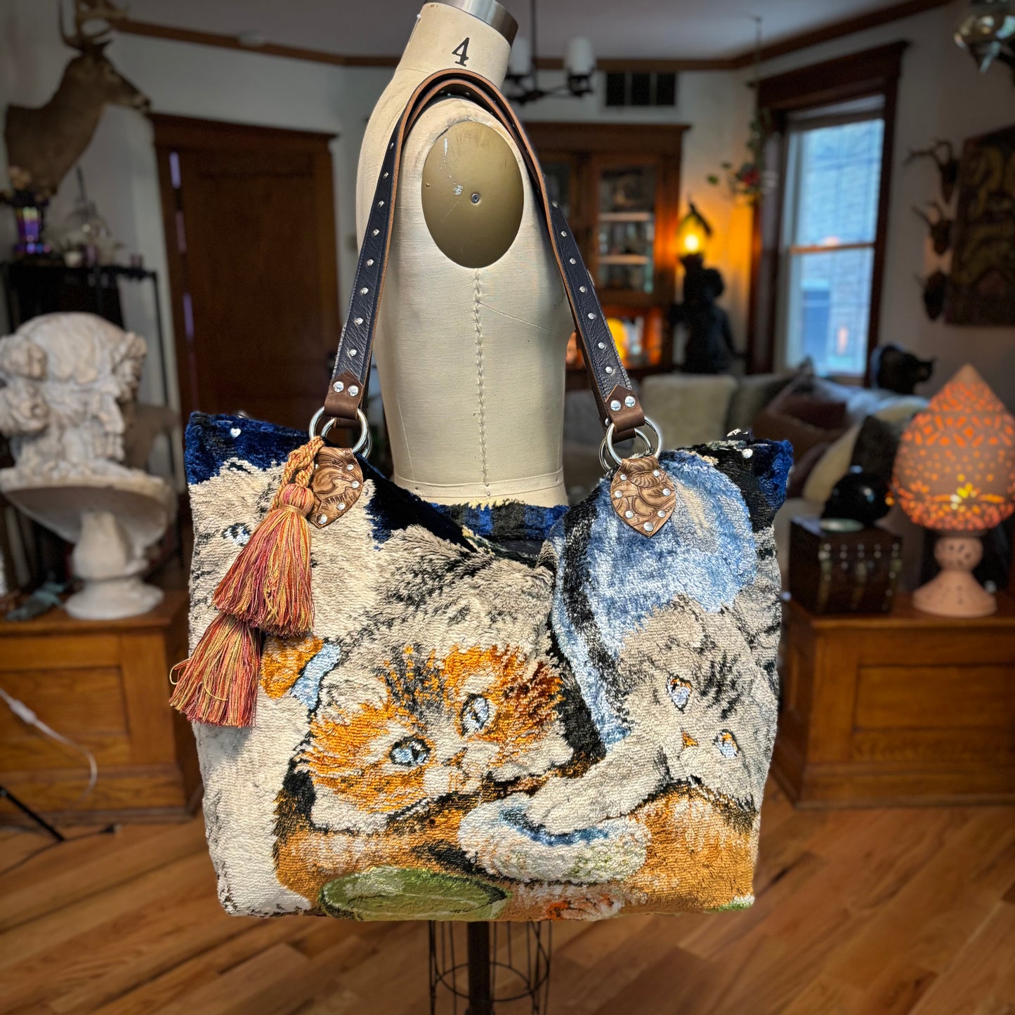 Oversized Vintage Velvet Kitty Bag