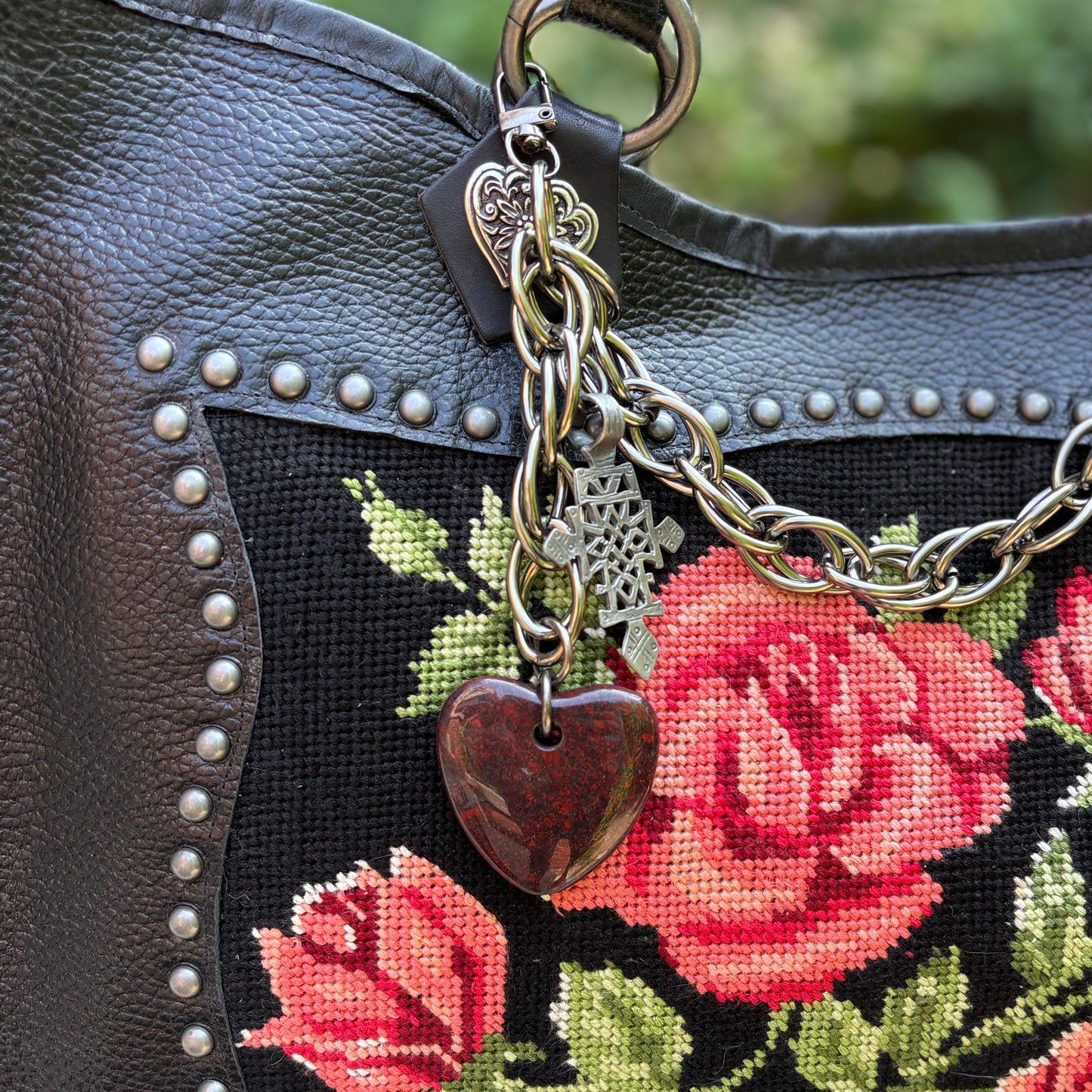 Needlepoint Rose Heirloom Bag in Black