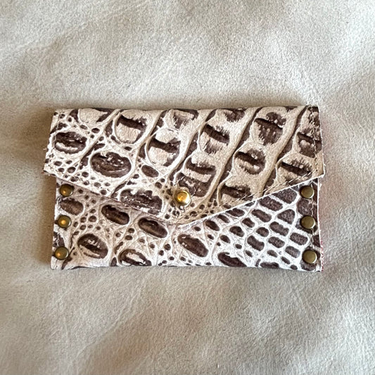 White Crocodile Cardholder